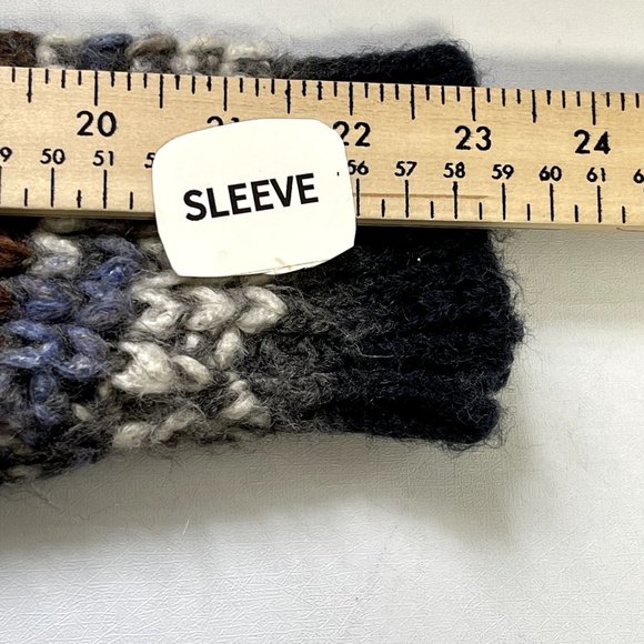 Multicolor Striped Turtleneck Sweater - Picture 9 of 12